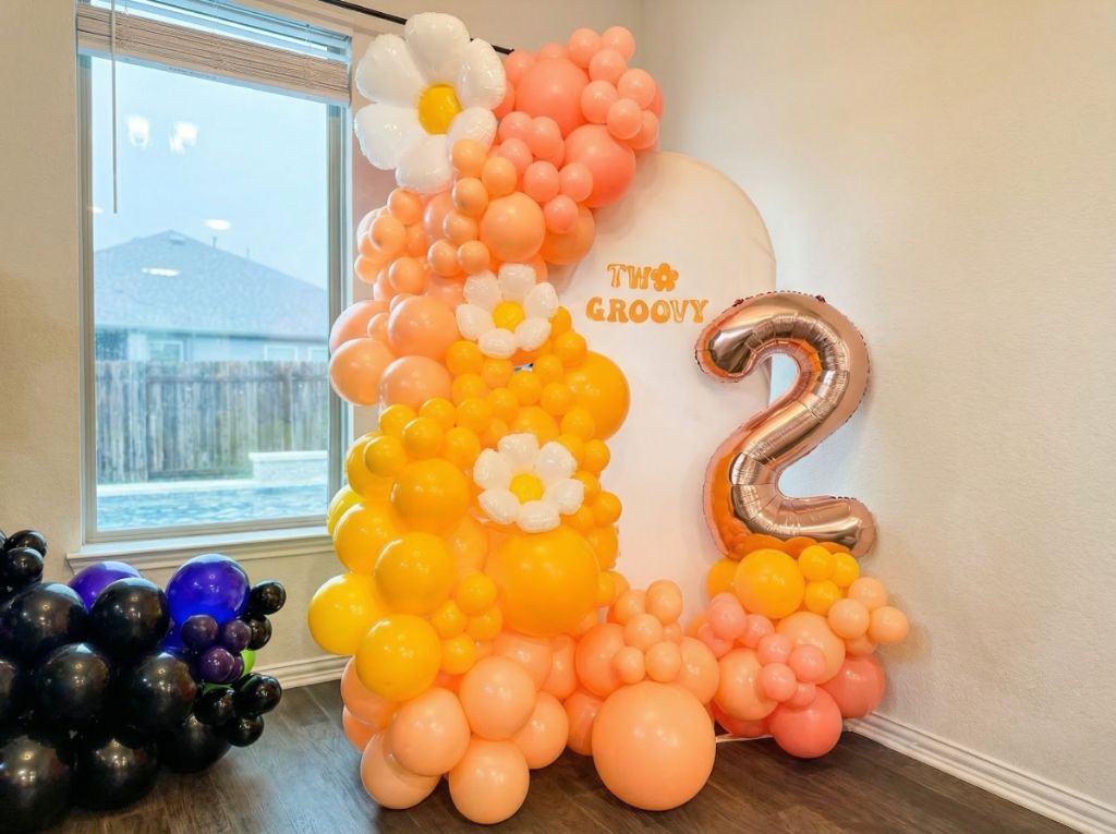 2nd birthday Groovy theme