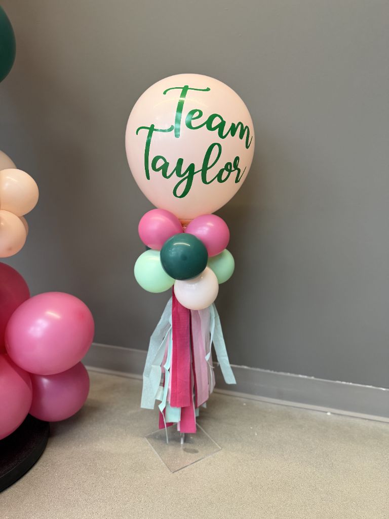 Team Taylor balloon